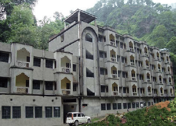 Himalayan Pharmacy Institute East Sikkim Academic Building photo 3